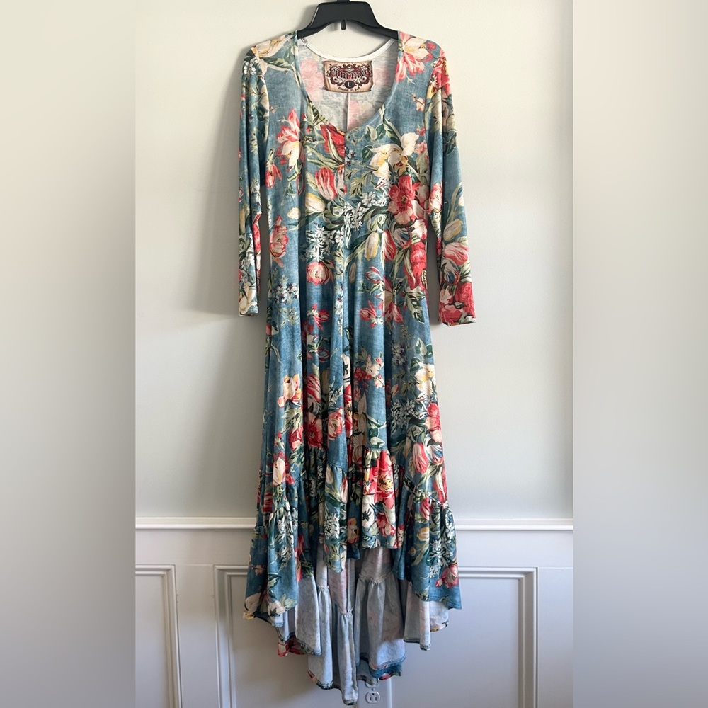 DRESS - size large